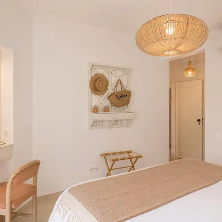 Ground Floor & Pool Appartamento