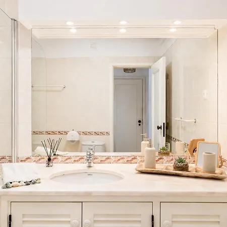 Ground Floor & Pool Appartamento *