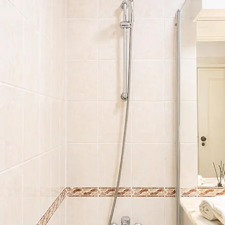 Ground Floor & Pool Appartamento *
